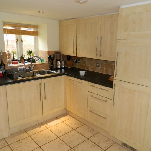 3 Bed House in Witney, Oxlets Property Management