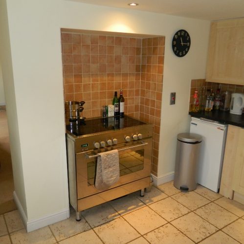 3 Bed House in Witney, Oxlets Property Management